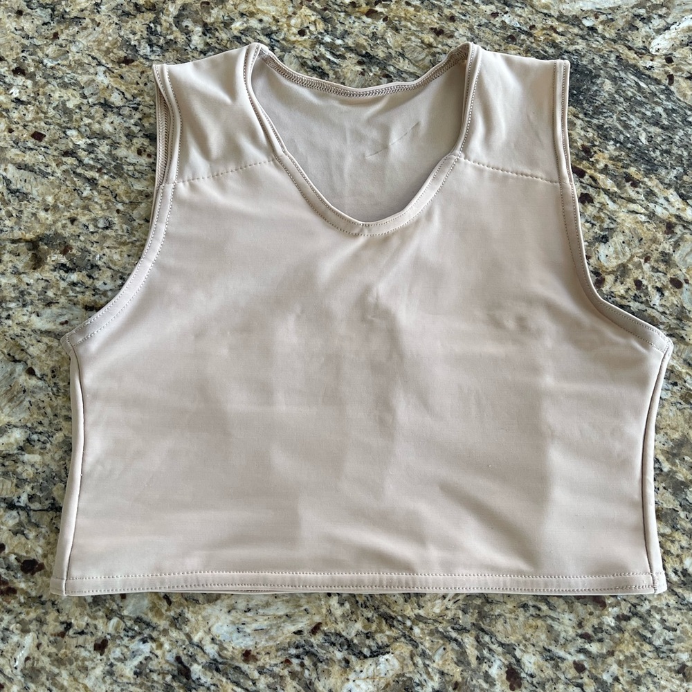 Gc2b chest binder